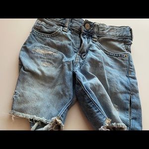 Gap blue jean shorts
